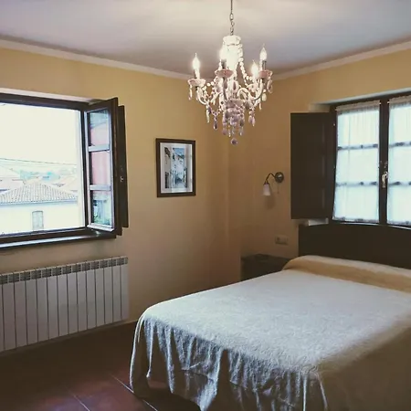 Casa Pelayin * Cue
