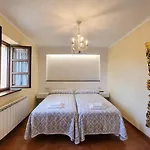 Casa Pelayin Country house *